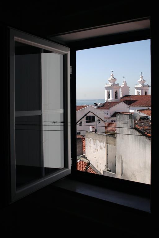 Alfama Apartment Rose - Sardinha Lisboa Exteriör bild